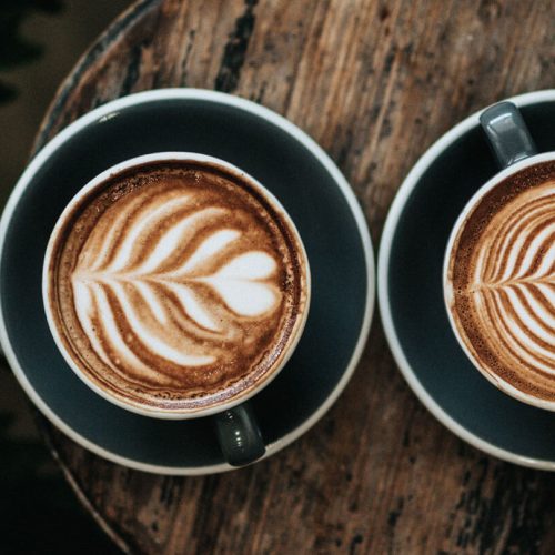 Imagen visual de dos cafés